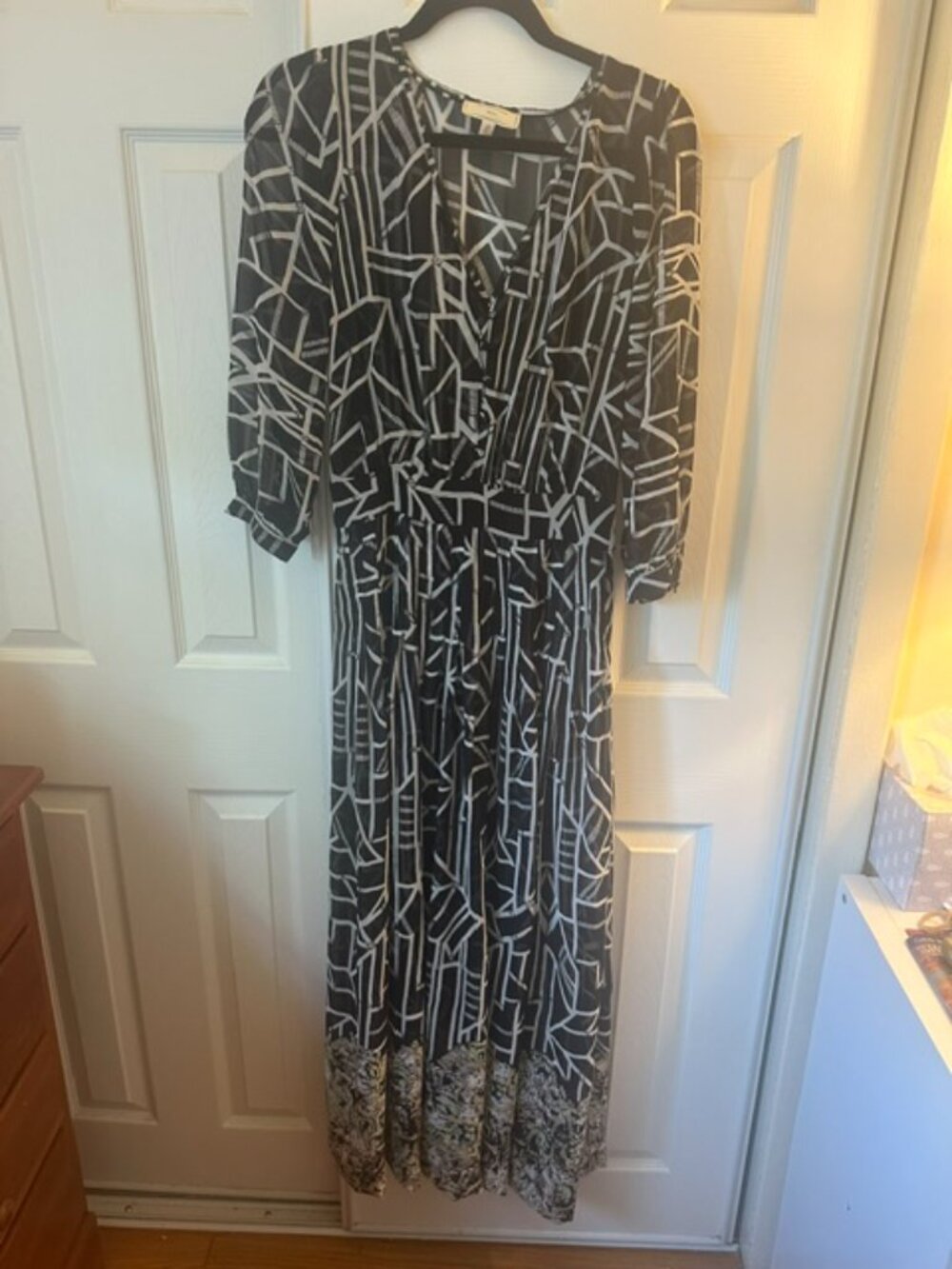 Moulinette Souers Black & Cream V Neck Maxi Dress - S